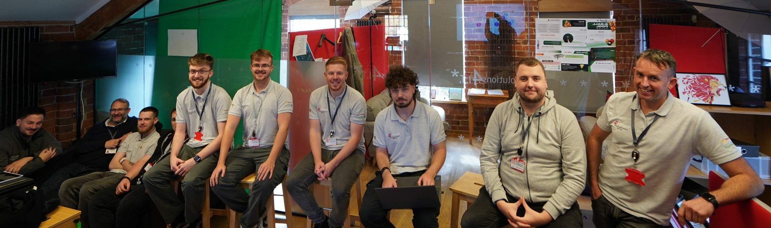 Home-Page-Group-Photo-of-Solutions-4-IT-Team-scaled